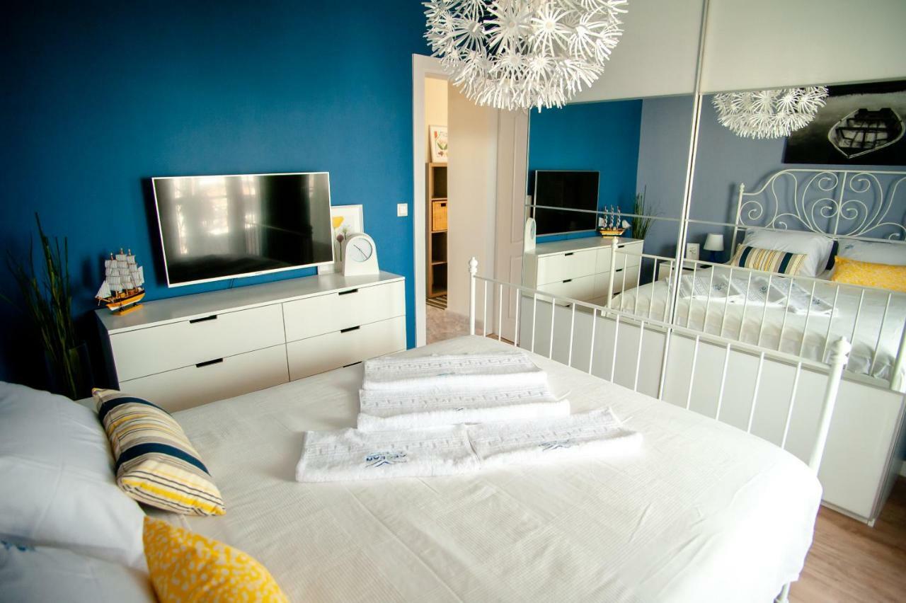 Aegean Family Apartment Peraía エクステリア 写真